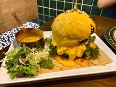 网红瀑布牛肉菠萝包-肥韬茶餐厅(南山mini店)