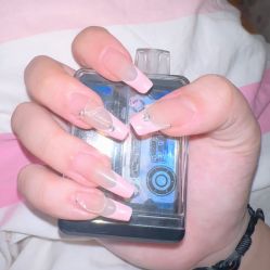 -瞧·享轻奢美甲美睫
