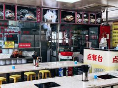 -华威达牛庄(黄埔大道西店)