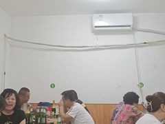 -菜园老太太烧烤(东岗路店)