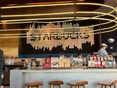 -星巴克臻选(上海虹桥新天地三店)