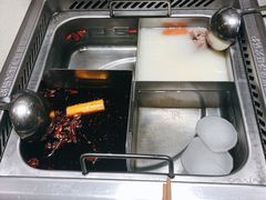 -海底捞火锅(让胡路万达店)