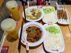 -南城香·饭香串香馄饨香(太平桥店)