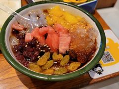 -牛小嫩串串火锅(老国贸总店)