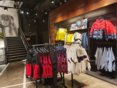 -NIKE武汉品牌体验店