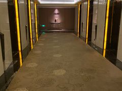 -中山利和希尔顿酒店