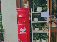 -猫的天空之城概念书店(束河店)