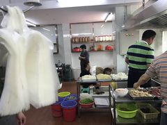 -潮镇老尾牛杂(环城西路店)