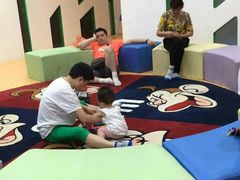 -美吉姆国际儿童发展中心(红谷滩绿地缤纷城中心)