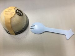 -蜜蜂小象·榴莲千层蛋糕(时代汇11栋店)