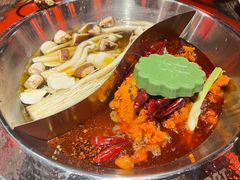 -大龙燚·旷野鲜火锅(广州首店)