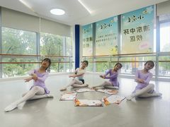 -小荧星艺校(浦东中环分校)