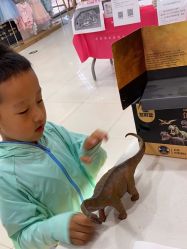 -孩子王童乐园(洛阳万达店)