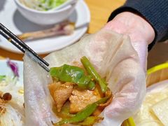 -关东小磨东北菜(上海长风大悦城店)