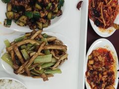 -聚德华天护国寺小吃(甜水园店)