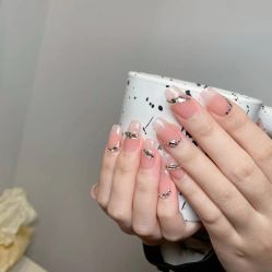 -J.PLUS日式美甲美睫