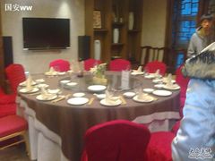 貌似只有包间-皇茶会(泰鹏大厦店)