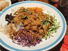 -那家老院子东北菜·饺子·小鸡炖蘑菇(艳华街店)