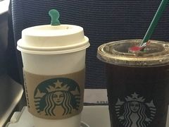 -星巴克(上海虹桥站2A检票口)