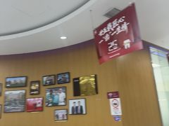 -雅悦齿科(顾村公园店)