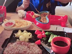 -必胜客(东兴商厦店)