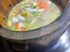 -秋语木桶鱼.酸菜鱼(开发区火车站店)