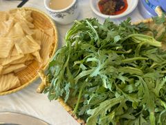 -鲁朗纳麦石锅鸡庄园