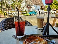 -Le Banneton Café French Bakery