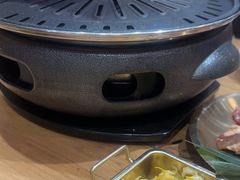 -青瓦餐厅·生鱼片·韩园烤肉(西塔店)