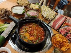 -黔三一夺夺粉酸汤火锅(百信店)