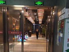 -煲王粤菜餐厅(中侨中心店)