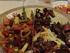 -小鱼小牛·鱼牛干锅·脆鱼火锅(世欧广场店)