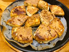 料理烤特色火烧-老东镇啤酒屋海鲜加工·蒸汽海鲜·海鲜烧烤(台东店)