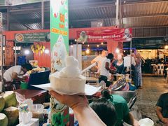 -马林夜市