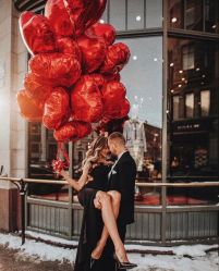 -Flora婚纱礼服定制租赁店