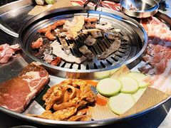 -哈哈碳都·牛肋条无限自助烤肉(宝龙店)