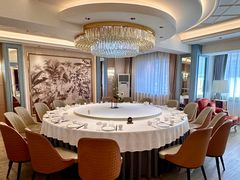 -品海楼·大连海胆锅贴馆(东港店)