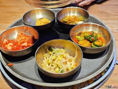 -首尔朴宝·炭火烤肉(五角场店)
