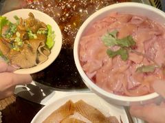 -城墙拐拐火锅(三峡广场黑金冠店)