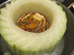 -得意咚瓜·顺德鱼生·冬瓜火锅(深圳首店)