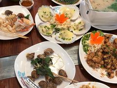 -班赞海鲜市场胖阿姨加工点