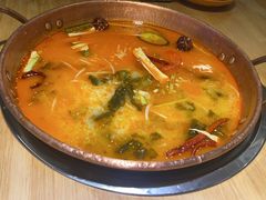 -洱火云南酸菜牛肉火锅(石景山当代商城店)