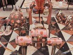 -Gucci(重庆IFS店)