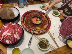 红白鸳鸯-骉骉老火锅(铁像寺路店)