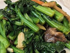 菜心炒鸡杂-朱仔记食府(江南大道店)
