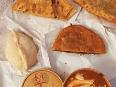 -方中山胡辣汤(顺河路店)