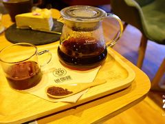 雪莉手冲咖啡-ZING COFFEE 镜咖啡