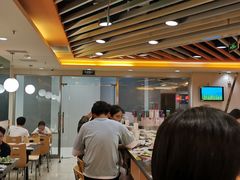 大堂-呷哺呷哺(世贸.工三店)