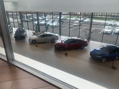 -宁波宝信宝马4S店(江北日湖店)