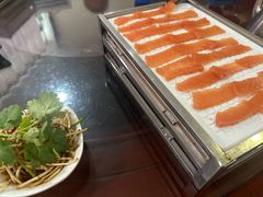 -东江湖游水三文鱼美食城